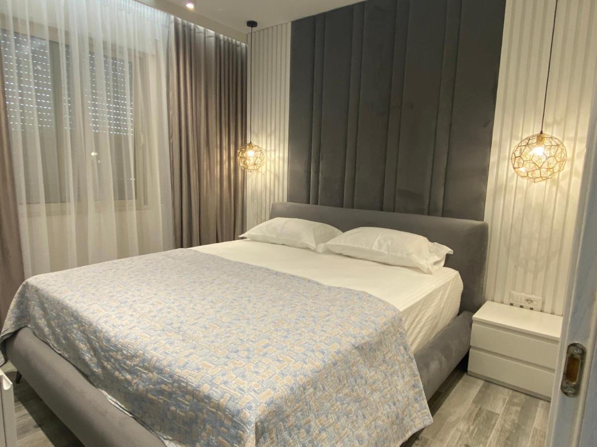 Appartement Luxury Seaview Vlora Flat Free Parking Extérieur photo